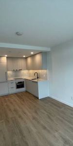 1 bedroom 1 bath surrey central - Photo 3