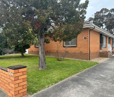 1/59 Thackeray Road, Reservoir VIC 3073 - Photo 6