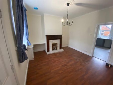 2 bedroom House To Let - Photo 2