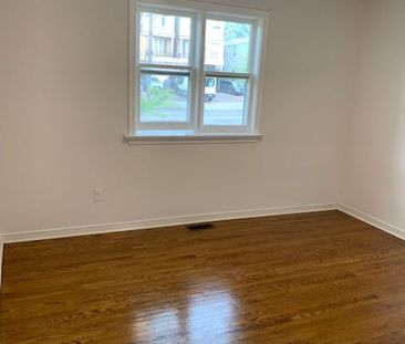 For Lease - 224 Finch Avenue Unit# Main Fl, Toronto, Ontario - Photo 3