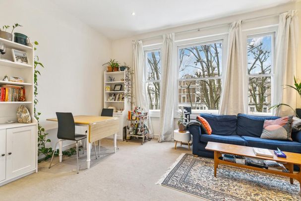 3 bedroom flat to rent - Photo 1