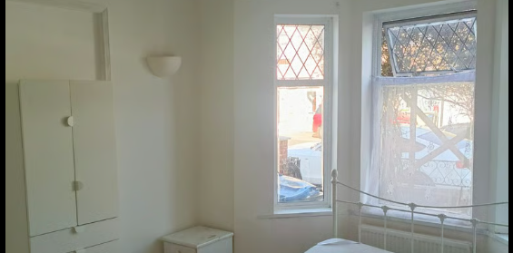 4 bedroom house share to rent - Photo 2