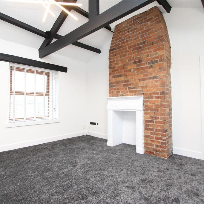 3 bedroom apartment to rent - Photo 1