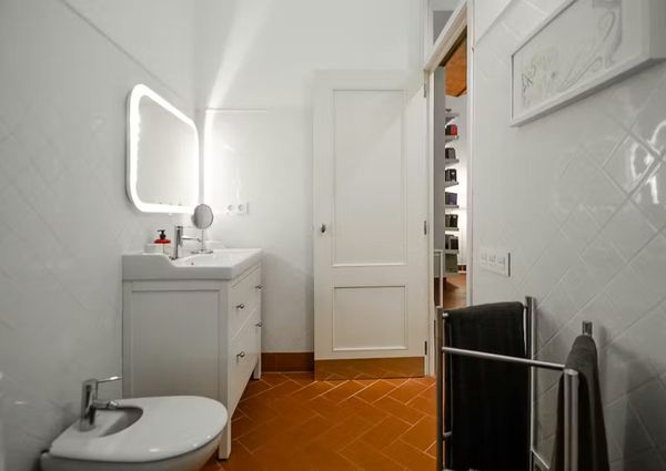 Carrer de la Granja, Barcelona, Catalonia 08024