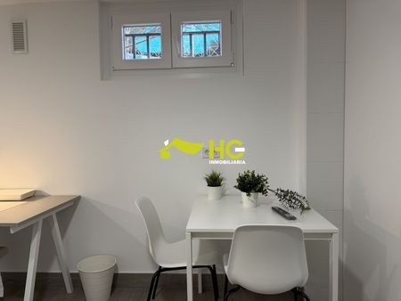 Alquiler Estudio en Urbanización - El Bosque, Villaviciosa De Odón - Photo 5