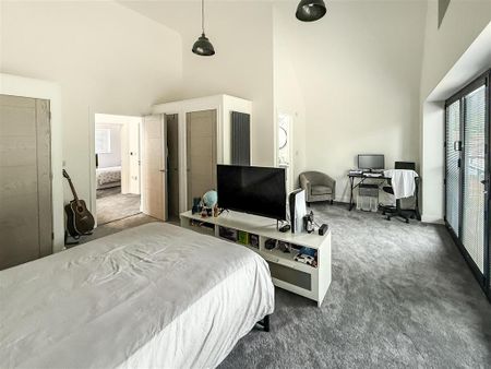 3 bedroom detached house to rent - Photo 4