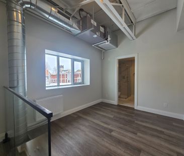 For Lease - 241 Front Street Unit# 201, Belleville, Ontario - Photo 2