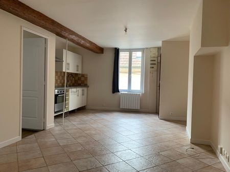 Location Appartement 3 pièces 48m² MEULAN EN YVELINES 78250 - Photo 4