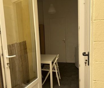 Location Appartement 1 pièce 17m² BEZIERS 34500 - Photo 1