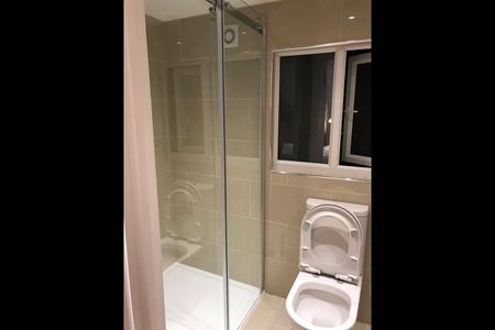 Room in a Shared House, Friern Road, SE22 - Photo 5