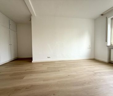 Wohnen wie im eigenen Haus mit grandiosem Garten - Foto 1