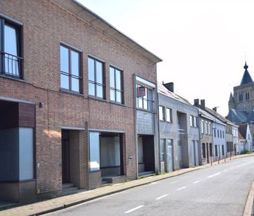 Ruim appartement met zonnig terras in centrum Alveringem - Photo 2