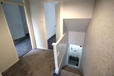 2 bedroom terraced house to rent - Photo 3