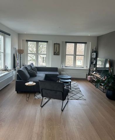 Te huur op een toplocatie in het centrum van Breda een mooie 2-kamer appartement - Photo 2