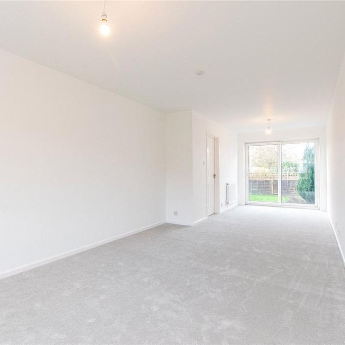 3 bedroom terraced house to rent - Photo 1