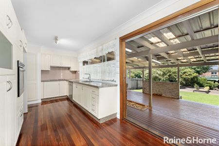 5 Annesley Ave, Stanwell Tops, NSW 2508 - Photo 2