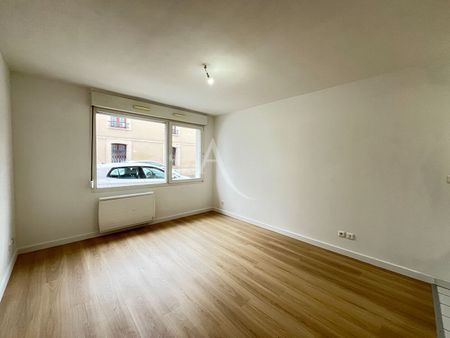 Location Appartement 1 pièce 24m² - Photo 4