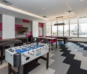 For Lease - 4011 Brickstone Mews Unit# 2011, Mississauga, Ontario - Photo 4