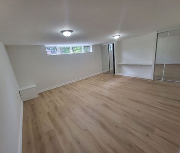 For Lease - 10 Johnson Road Unit# Lower, Aurora, Ontario - Photo 6