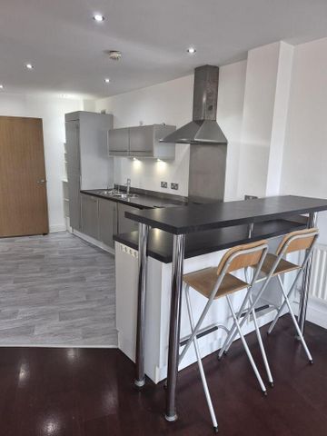 2 bedroom apartment to rent - Photo 5