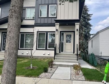 New - Furnished ROOMS FOR RENT - near U OF A | 10748 74 Avenue Northwest, Edmonton - Photo 1