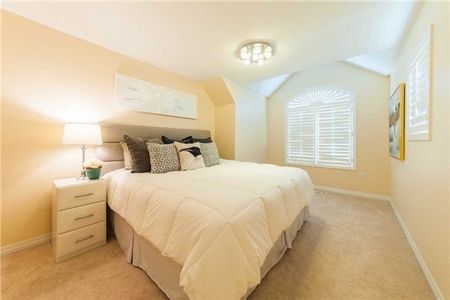 For Lease - 285 Sixteen Mile Drive, Oakville, Ontario - Photo 3