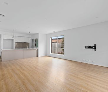 Thinking of selling? Contact our agent - Photo 1