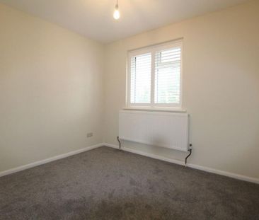 3 bedroom detached house to rent - Photo 5
