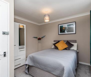House share to rent - Photo 4
