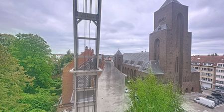 Appartement te huur in Elsene voor € 1.200 met 1 slaapkamer - Photo 2