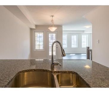 For Lease - 229 Ellen Davidson Drive, Oakville, Ontario - Photo 3