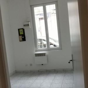 Location Appartement 1 pièce 24m² BORDEAUX 33800 - Photo 3