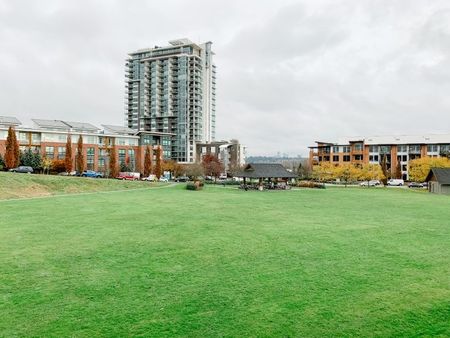 $2,600 / 2br – 815ft2 – 2br – 820ft2 – Spacious, Bright 2 Bedroom 2 Bathroom (QB19) - Photo 5