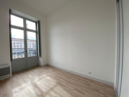 Gare Saint-Roch - T3 - 64.37 M² - Photo 3