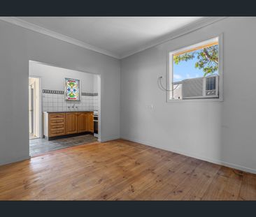 Freshly Updated 3 Bedroom Home with Large Yard - Photo 4