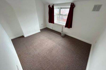 Howard Road - Photo 4