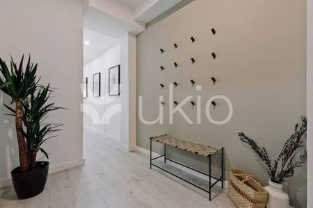 2 bedroom luxury Apartment for rent in Barcelona, Catalonia - Photo 3