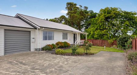 Easy Living in Riverdale For Rent! - Photo 4