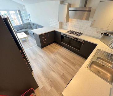 5 bedroom house share to rent - Photo 3