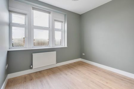 6 Bed End Terrace - Photo 5