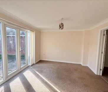 Benet Close, Thetford, IP24 - Photo 3