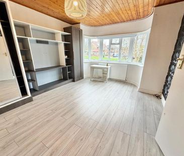 4 bedroom detached house to rent - Photo 4