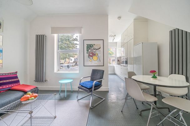 1 bedroom flat to rent - Photo 1