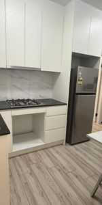 Nearly new 2-Bed, 2-Bath Granny Flat Private and including bills and furniture - Photo 3