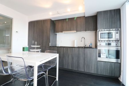 For Lease - 955 Bay Street Unit# 2612, Toronto, Ontario - Photo 3