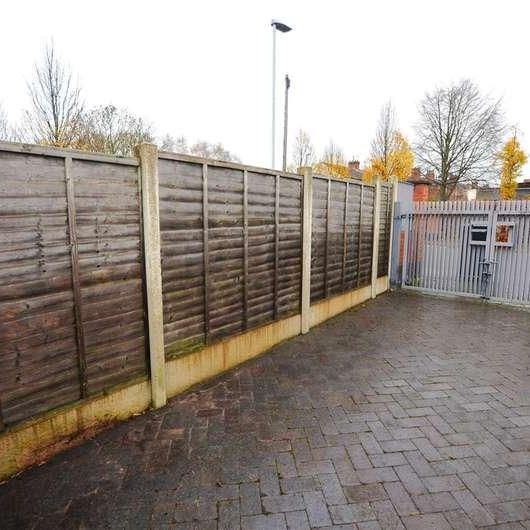 Port Street, Middleport, Stoke-on-trent, ST6 - Photo 1