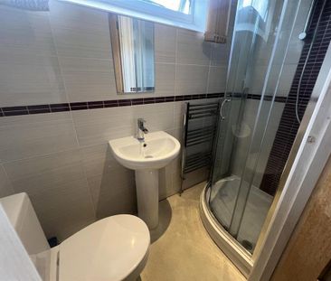 House share to rent - Photo 6