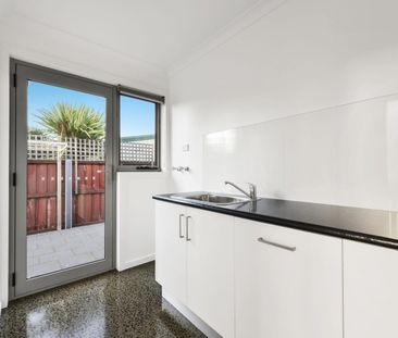 Modern and Low Maintenance Unit - Photo 1