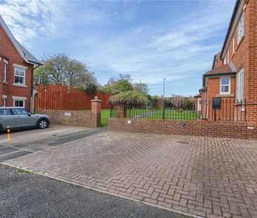 2 bed terraced house to rent in Tweed Street, Saltburn-by-the-Sea, TS12 - Photo 5