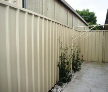 “Say Hello to your cozy 2-bedroom hideaway” - Photo 1